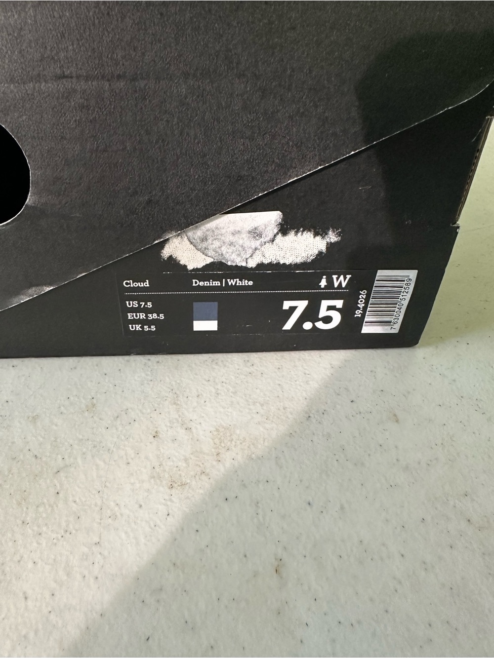 On Cloud Womens 7.5 Denim White Running Shoes Swiss Engineering Sneakers - Picture 3 of 8